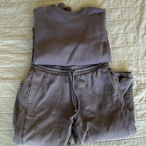 Aritzia blue/gray sweat set (sold as a set). Crewneck: S, Bottoms: M